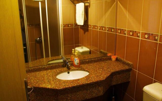 Isik Otel