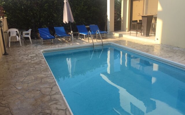 Villa Elena