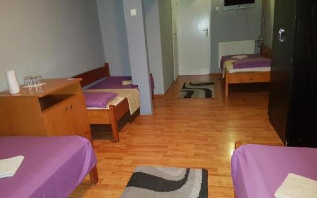 Rooms Kod Simketa