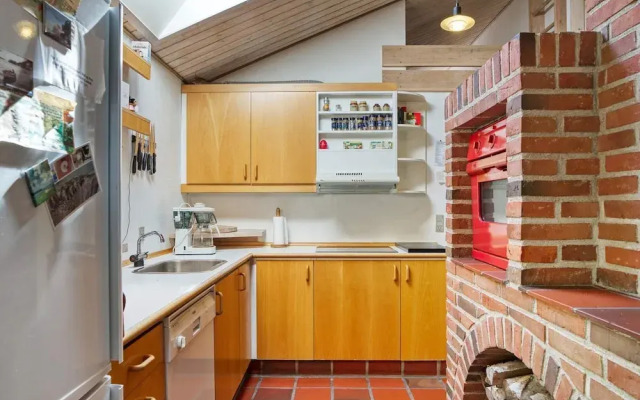 10 Person Holiday Home in Dannemare