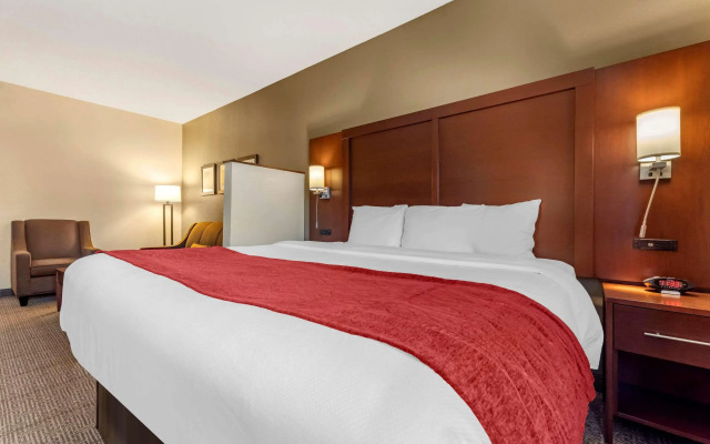 Comfort Inn & Suites Streetsboro - Kent
