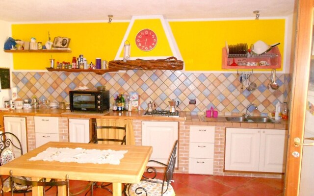 Apartment With 3 Bedrooms in Siniscola, With Furnished Terrace - 250 m