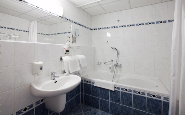 Pannonia Hotel