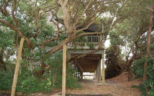 Kennedy Pawleys Island - 5 Br Home