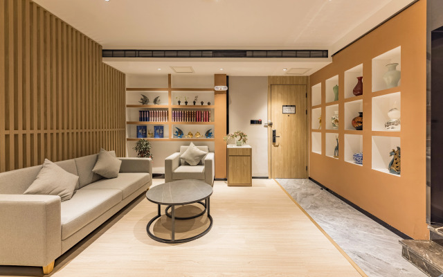 GreenTree Inn Express Hotel (Baoding Mancheng District Government Branch)