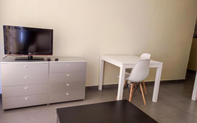 Cannes Planta 3 , Porta 7