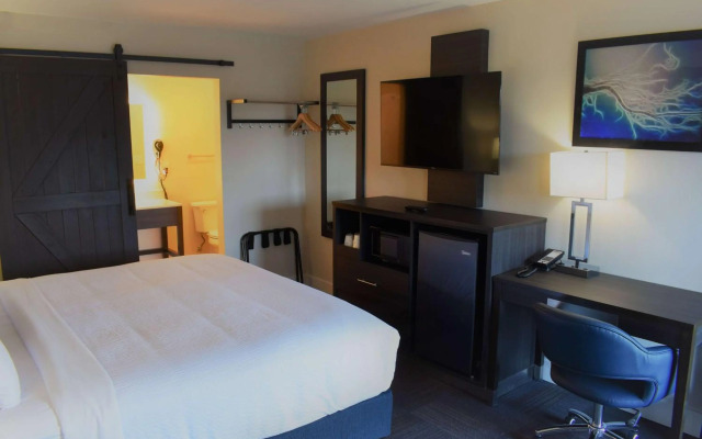 Travelodge by Wyndham Santa Rosa Wine Country