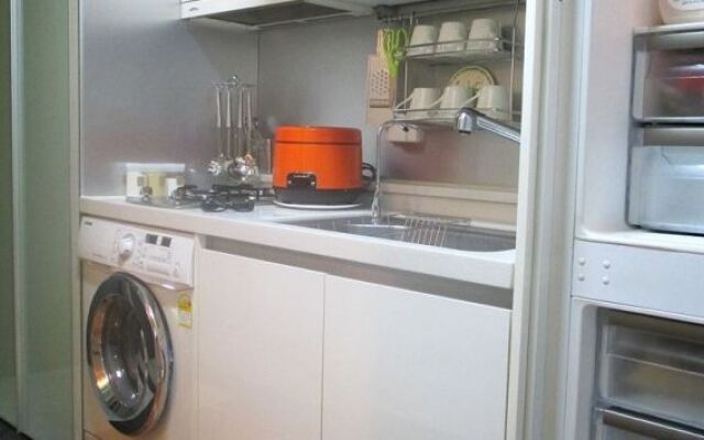 Gwanghwamun Luxury Studio Condo