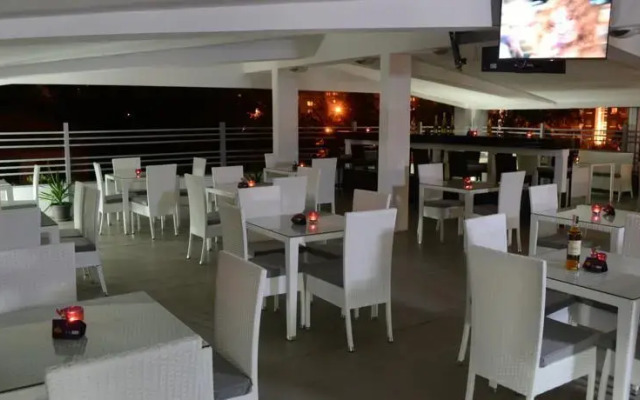 Hotel Maksity