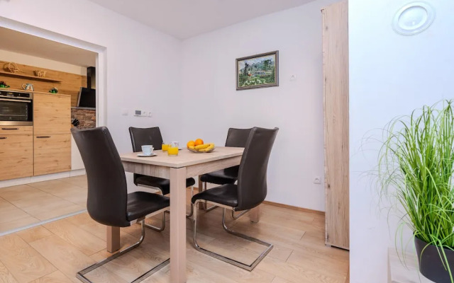 Holiday home Loncar