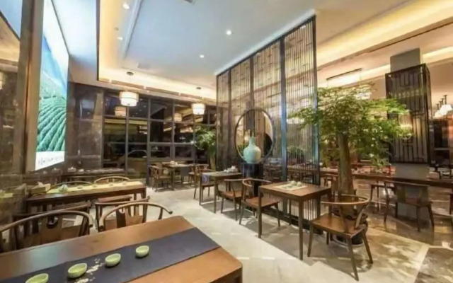 Tea Source Hotel