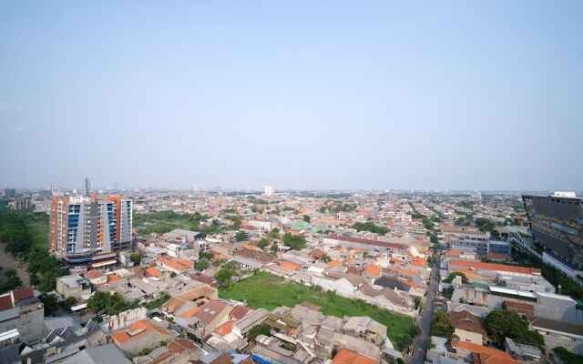 Best Choice And Homey Studio At The Square Apartment