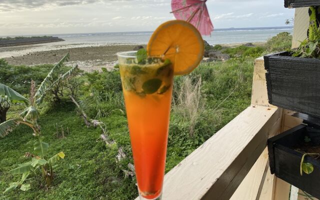 Beach House 2 & Private Beach