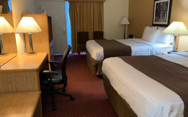 Red Carpet Inn & Suites Ebensburg