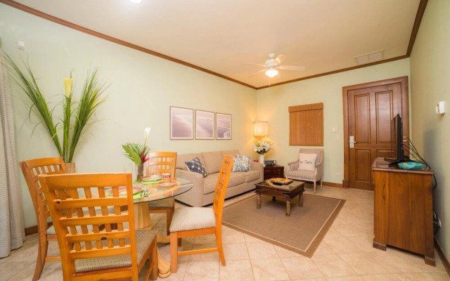 Veranda 5D - 1 bdr 1 Bath Condo