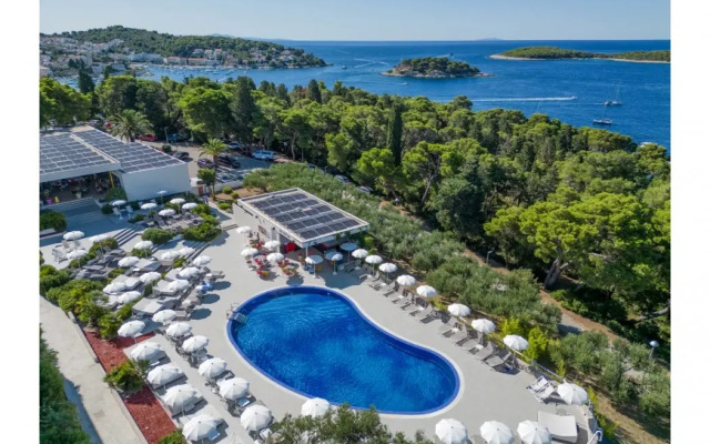 Pharos Hvar Bayhill Hotel
