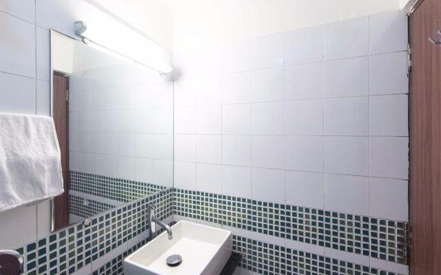 OYO 5839 Hotel Mohit Regency