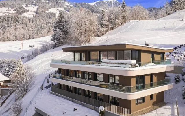 Studio With Balcony on the ski Slopes