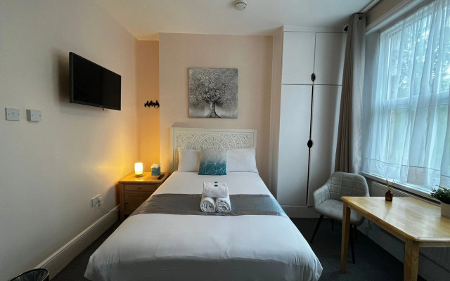 United Lodge Hotel & Apartments