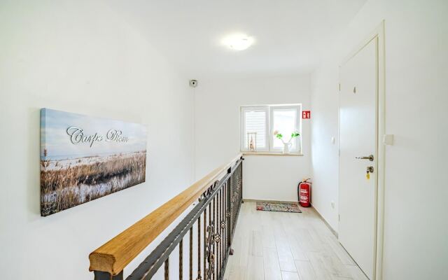 Awesome Apartment in Orebic With Wifi