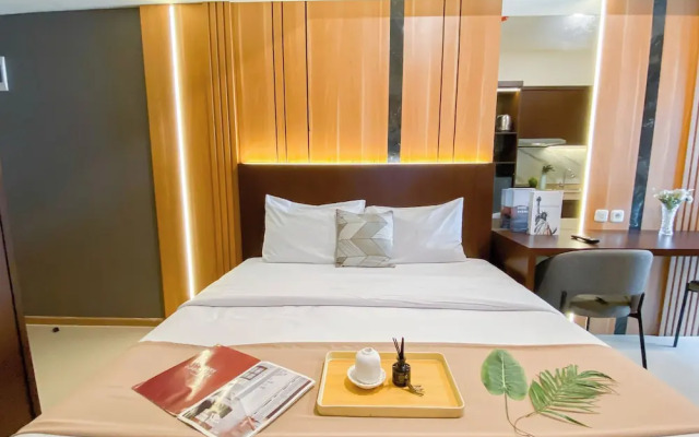 Chic And Cozy Studio At Meikarta Apartment