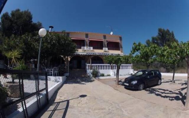 Hotel Rural Serra Dírta