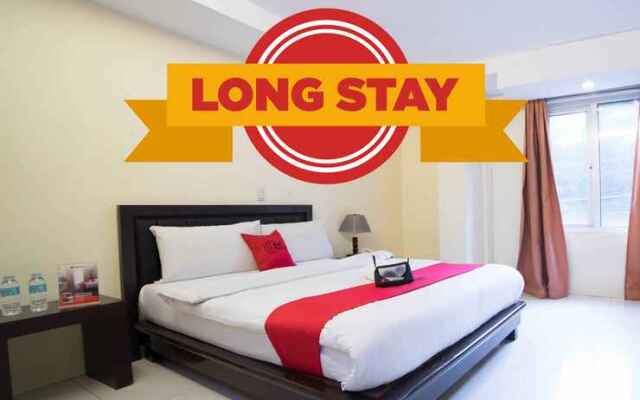 RedDoorz Plus @ Silk Residences Sta. Mesa Monthly Stay