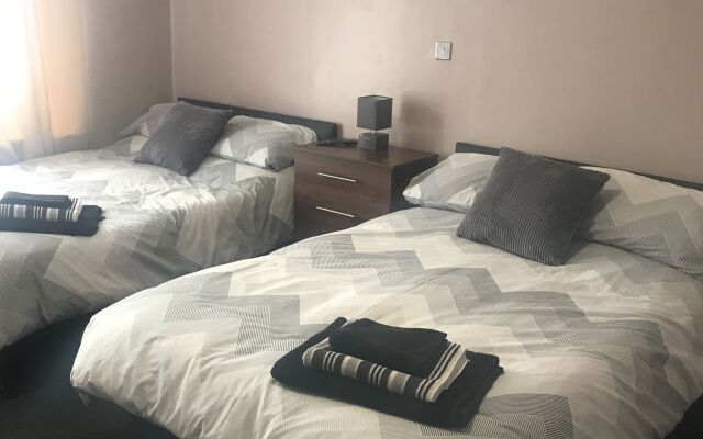 Holystone Bar and Restaurant