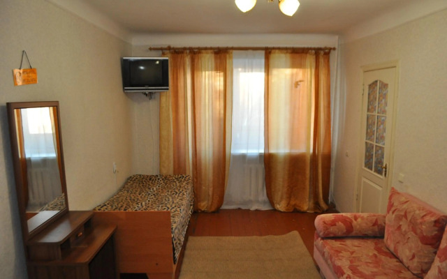 Apartment near the bus station in Kremenchuk