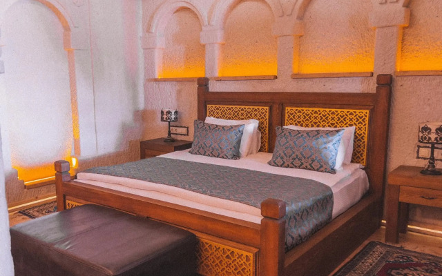 Local Cave House Hotel