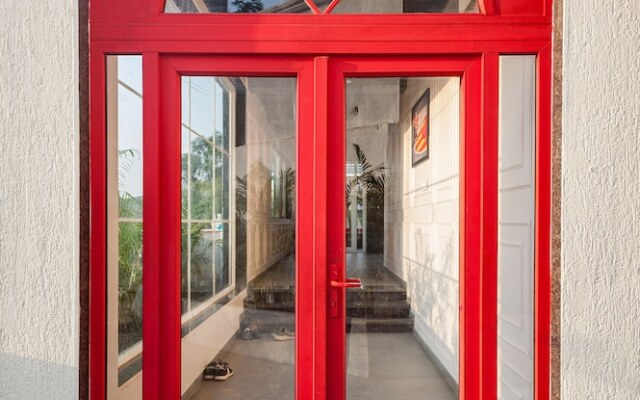 Red Door Villa by Shiloh Stays Igatpuri