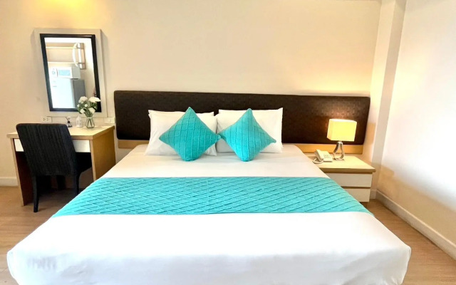Sky Place Serviced Apartment