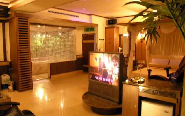 Swan Lake hotel