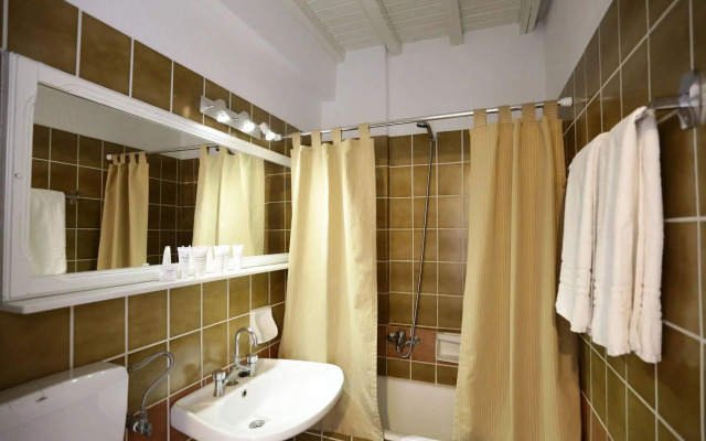 Aphrodite Beach Resort Hotel