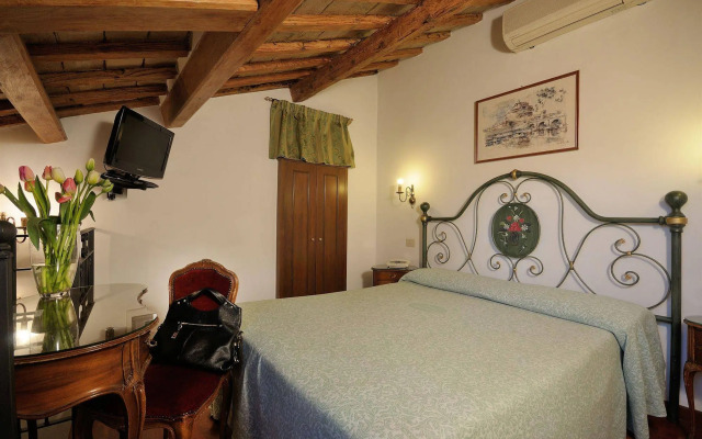 Parlamento Boutique Hotel