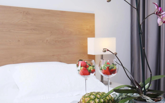 Luxury Apartment Kampanel