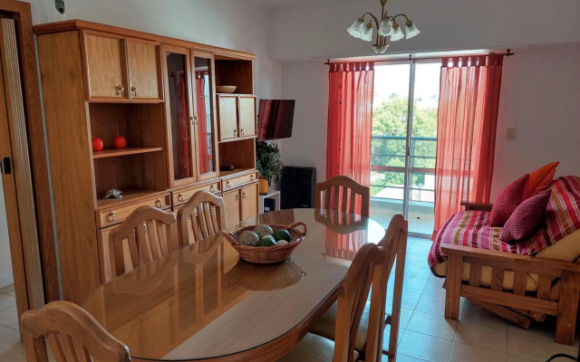 Dpto. luminoso, céntrico, nuevo: LA SERENA