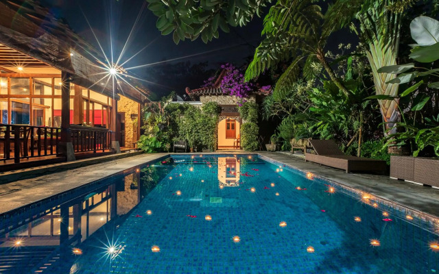 Villa Mulyono
