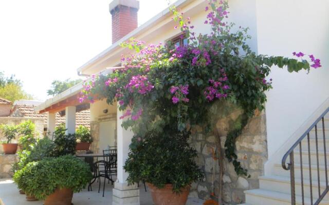 Holiday Home Artina 2