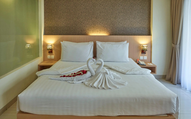 Sense Sunset Hotel Seminyak – Guest Rooms – Bali
