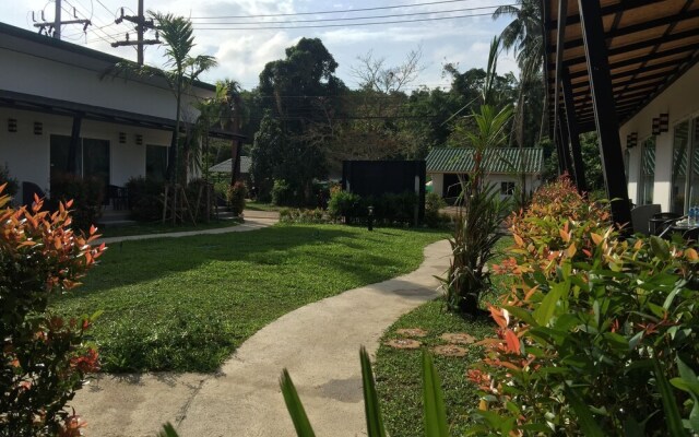 Maleesirin Oldtown Resort