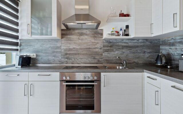 Premium Chalet in Hohentauern with Hot Tub
