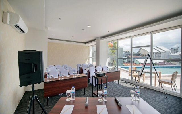Whiz Prime Hotel Hasanuddin Makassar