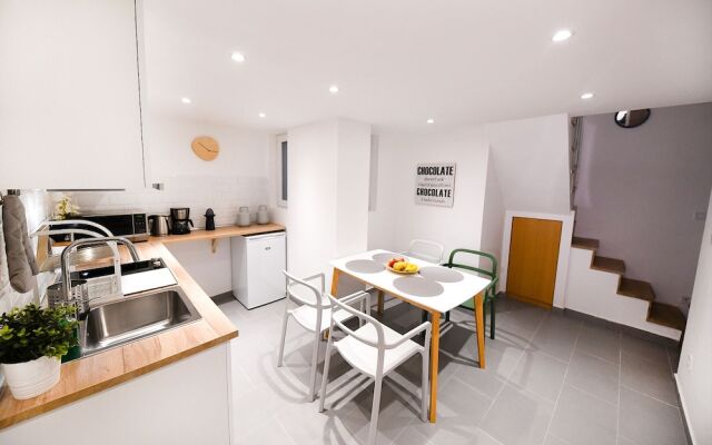 Dfive Apartments - Downtown Forest