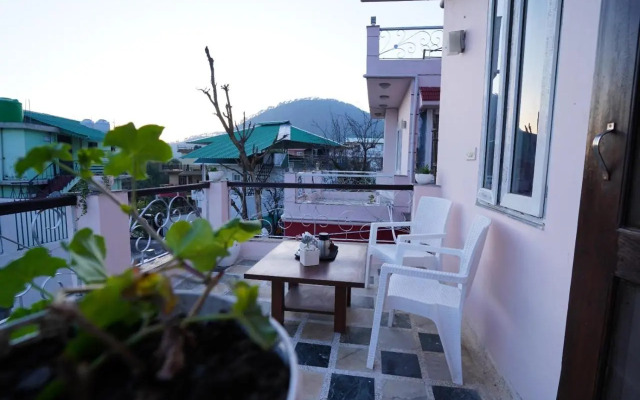 Hotel Malang By Baakhei Bhimtal