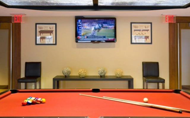 Global Luxury Suites Fenway Park