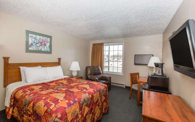 Days Inn by Wyndham Pierre