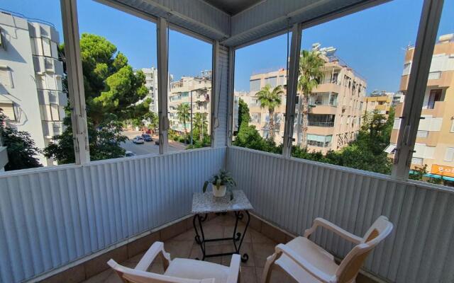 2+1 100m2 2 WC Near sea side 300m 100mbs wifi