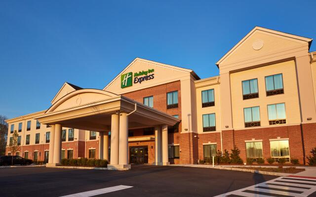 Holiday Inn Express Bordentown - Trenton South, an IHG Hotel