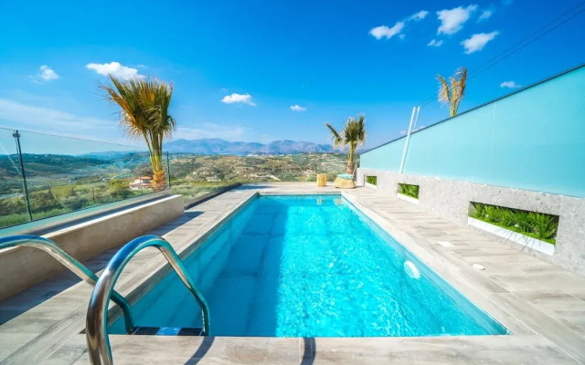 Oleas Suites 4 Moon